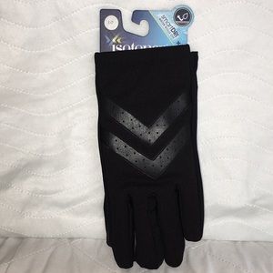 isotoner Accessories - NWT Mens Black Isotoner Chevron Gloves 🧤Size LG isotoner Accessories - NWT Mens Black Isotoner Chevron Gloves 🧤Size LG